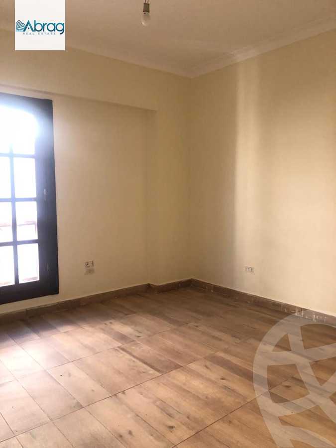 https://aqarmap.com.eg/ar/listing/3646199-for-sale-cairo-el-sheikh-zayed-city-compounds-in-sheikh-zayed-beverly-hills