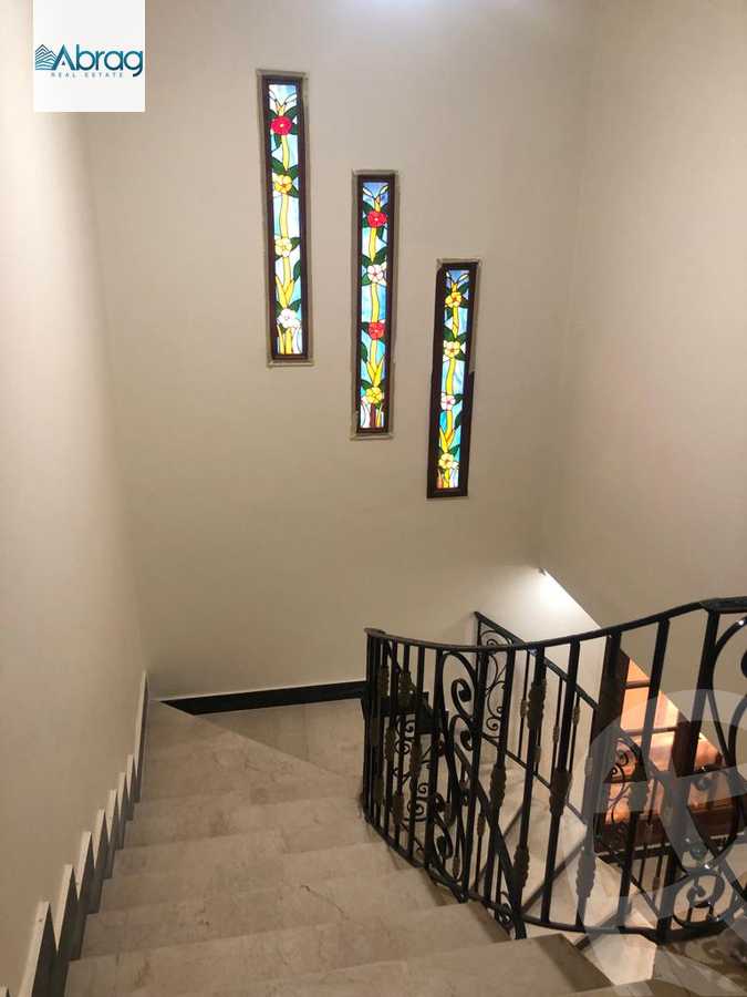https://aqarmap.com.eg/ar/listing/3646199-for-sale-cairo-el-sheikh-zayed-city-compounds-in-sheikh-zayed-beverly-hills