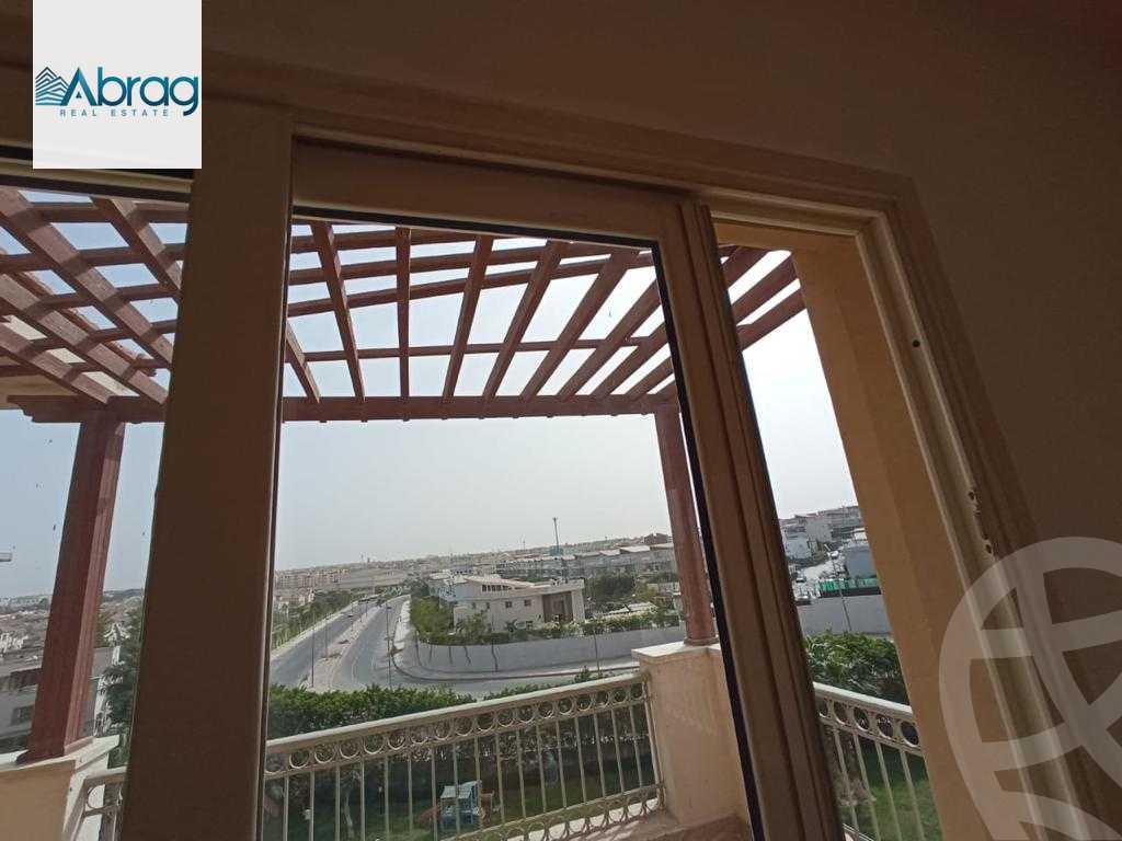 https://aqarmap.com.eg/ar/listing/3662346-for-sale-cairo-el-sheikh-zayed-city-compounds-in-sheikh-zayed-greens