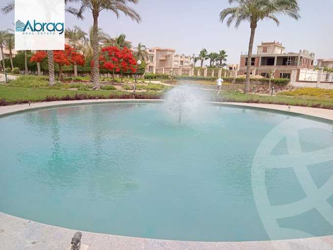 https://aqarmap.com.eg/ar/listing/4070896-for-sale-cairo-el-sheikh-zayed-city-compounds-in-sheikh-zayed-royal-city