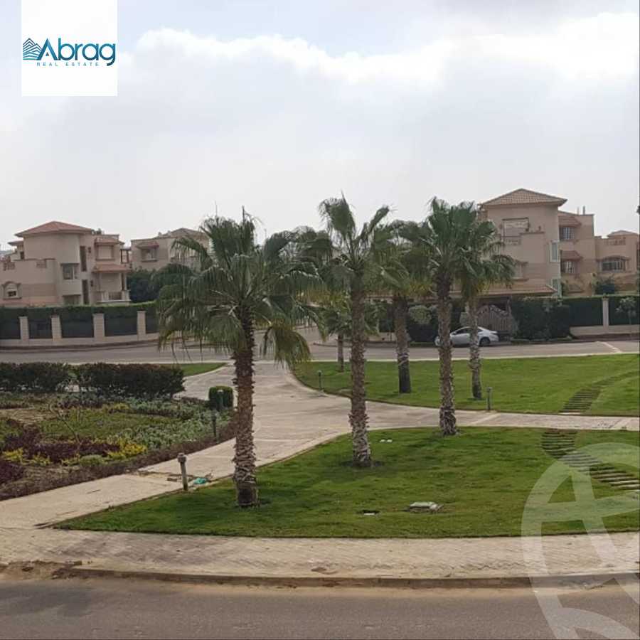 https://aqarmap.com.eg/ar/listing/4070896-for-sale-cairo-el-sheikh-zayed-city-compounds-in-sheikh-zayed-royal-city