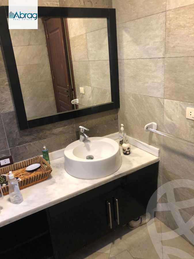 https://aqarmap.com.eg/ar/listing/4366995-for-sale-cairo-el-sheikh-zayed-city-compounds-in-sheikh-zayed-beverly-hills