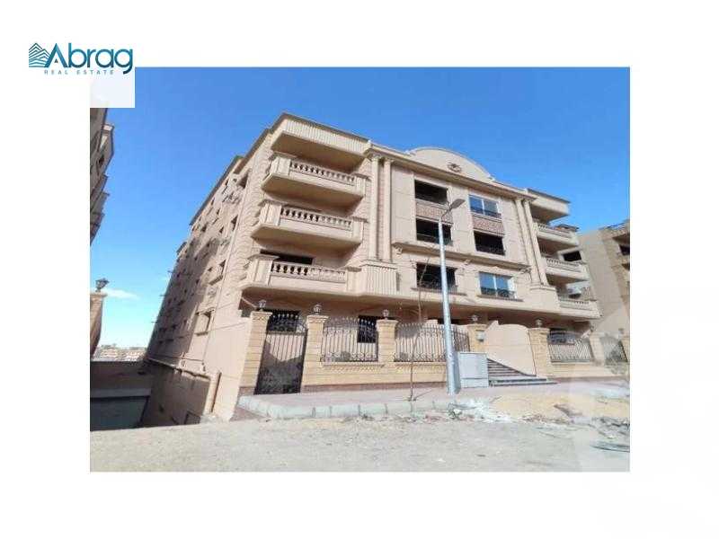 https://aqarmap.com.eg/ar/listing/4906382-for-sale-cairo-el-sheikh-zayed-city-el-hay-elsabeaa-lbstn