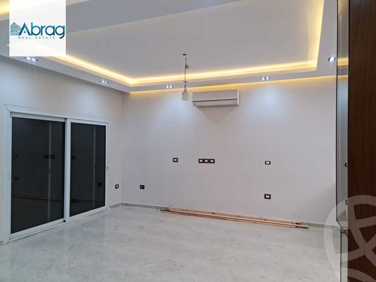 https://aqarmap.com.eg/ar/listing/4906432-for-sale-cairo-el-sheikh-zayed-city-compounds-etapa