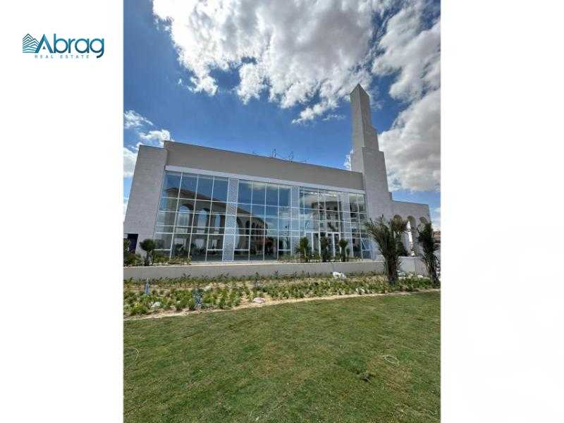 https://aqarmap.com.eg/ar/listing/5039798-for-sale-cairo-el-sheikh-zayed-city-compounds-kmbwnd-fyldj-wyst-dr-llttwyr