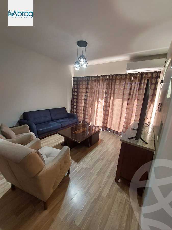 https://aqarmap.com.eg/ar/listing/5044797-for-rent-cairo-el-sheikh-zayed-city-compounds-dh-drys