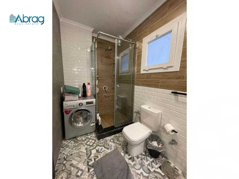 https://aqarmap.com.eg/en/listing/5128050-for-sale-cairo-el-sheikh-zayed-city-compounds-zayed-regency