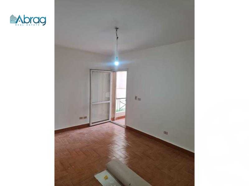 https://aqarmap.com.eg/en/listing/5219805-for-sale-cairo-el-sheikh-zayed-city-compounds-zayed-2000