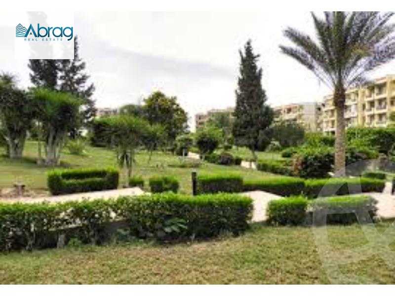 https://aqarmap.com.eg/en/listing/5219805-for-sale-cairo-el-sheikh-zayed-city-compounds-zayed-2000