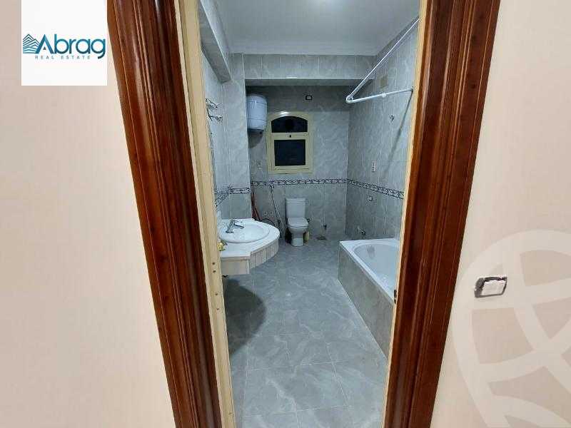 https://aqarmap.com.eg/ar/listing/5252975-for-rent-cairo-el-sheikh-zayed-city-el-hay-elsabeaa-lsf