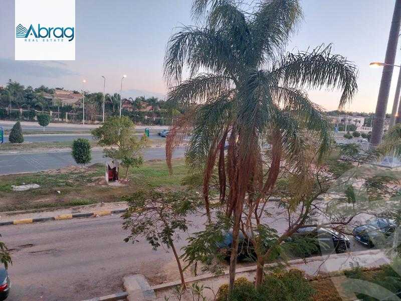 https://aqarmap.com.eg/ar/listing/5252975-for-rent-cairo-el-sheikh-zayed-city-el-hay-elsabeaa-lsf