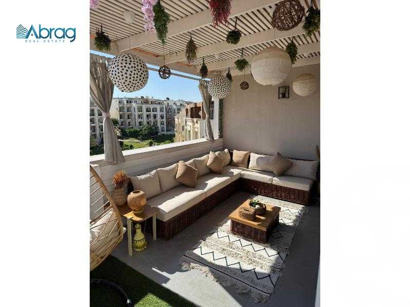 https://aqarmap.com.eg/ar/listing/5262828-for-sale-cairo-el-sheikh-zayed-city-compounds-hadayek-el-mohandiseen