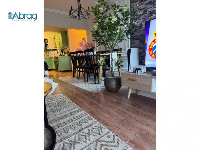 https://aqarmap.com.eg/ar/listing/5262828-for-sale-cairo-el-sheikh-zayed-city-compounds-hadayek-el-mohandiseen