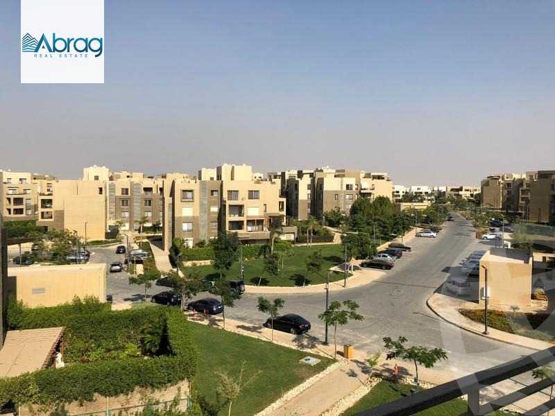 https://aqarmap.com.eg/en/listing/5287501-for-sale-cairo-6th-of-october-compounds-palm-parks