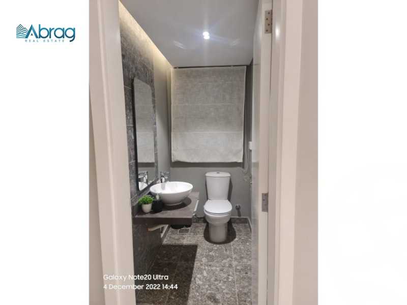 https://aqarmap.com.eg/ar/listing/5288222-for-sale-cairo-el-sheikh-zayed-city-compounds-kmbwnd-fyldj-wyst-dr-llttwyr