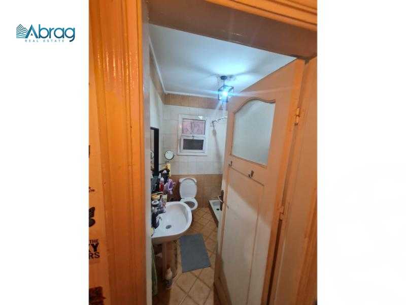 https://aqarmap.com.eg/ar/listing/5400898-for-sale-cairo-el-sheikh-zayed-city-compounds-hadayek-el-mohandiseen