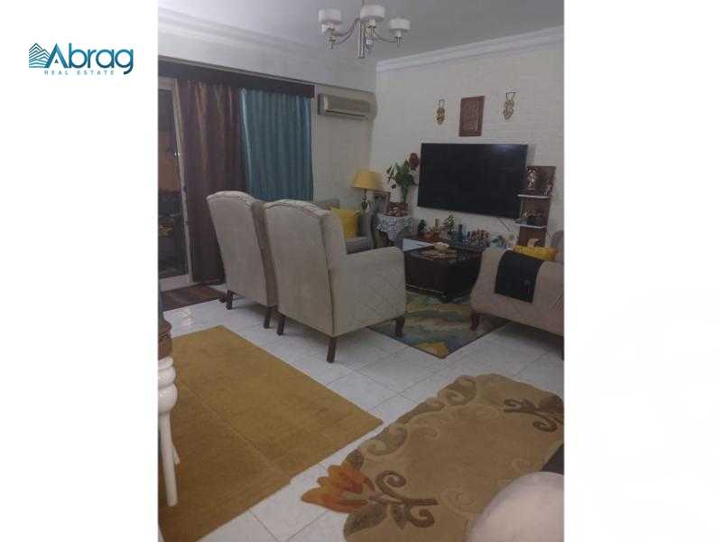 https://aqarmap.com.eg/ar/listing/5401075-for-sale-cairo-el-sheikh-zayed-city-compounds-hadayek-el-mohandiseen