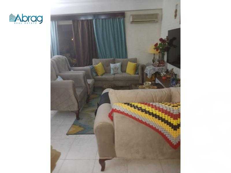 https://aqarmap.com.eg/ar/listing/5401075-for-sale-cairo-el-sheikh-zayed-city-compounds-hadayek-el-mohandiseen