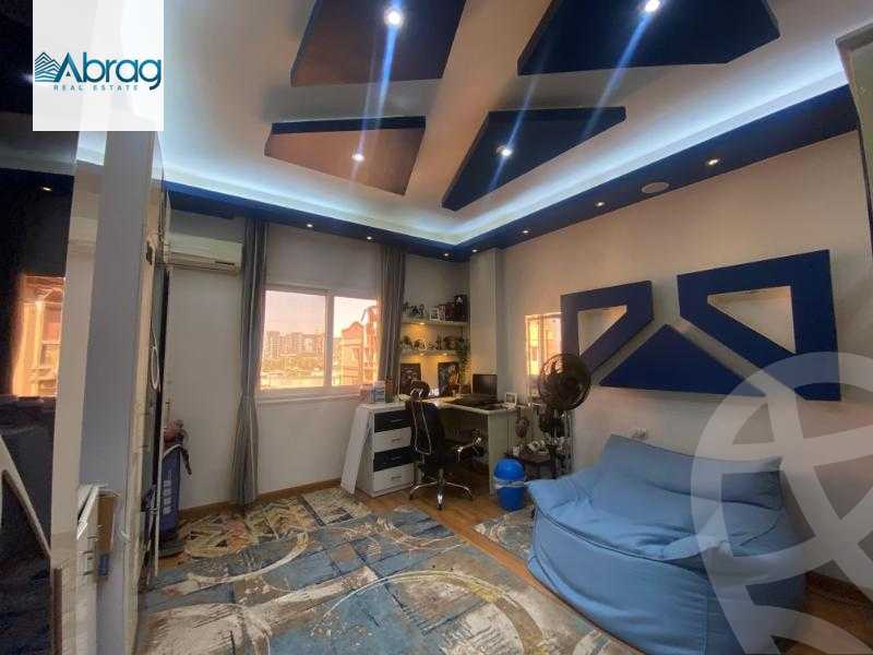 https://aqarmap.com.eg/ar/listing/5408296-for-sale-cairo-el-sheikh-zayed-city-compounds-continental-gardens