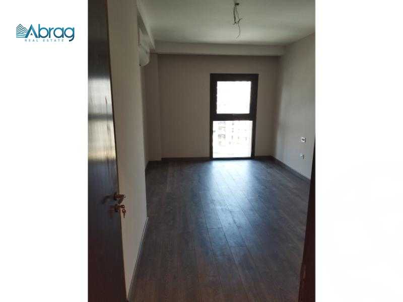 https://aqarmap.com.eg/en/listing/5413158-for-rent-cairo-el-sheikh-zayed-city-compounds-zyd-wr-llttwyr-z-tower