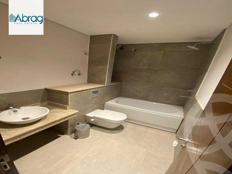 https://aqarmap.com.eg/en/listing/5509131-for-sale-cairo-el-sheikh-zayed-city-compounds-zyd-wr-llttwyr-park-towers-zed-el-sheikh-zayed-compound