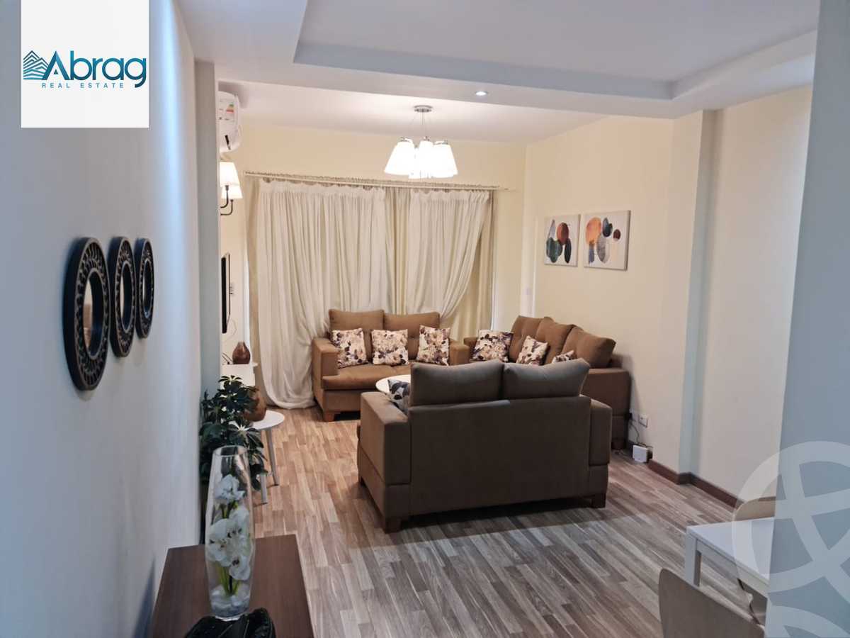 https://aqarmap.com.eg/en/listing/5695235-for-sale-cairo-el-sheikh-zayed-city-compounds-dh-drys