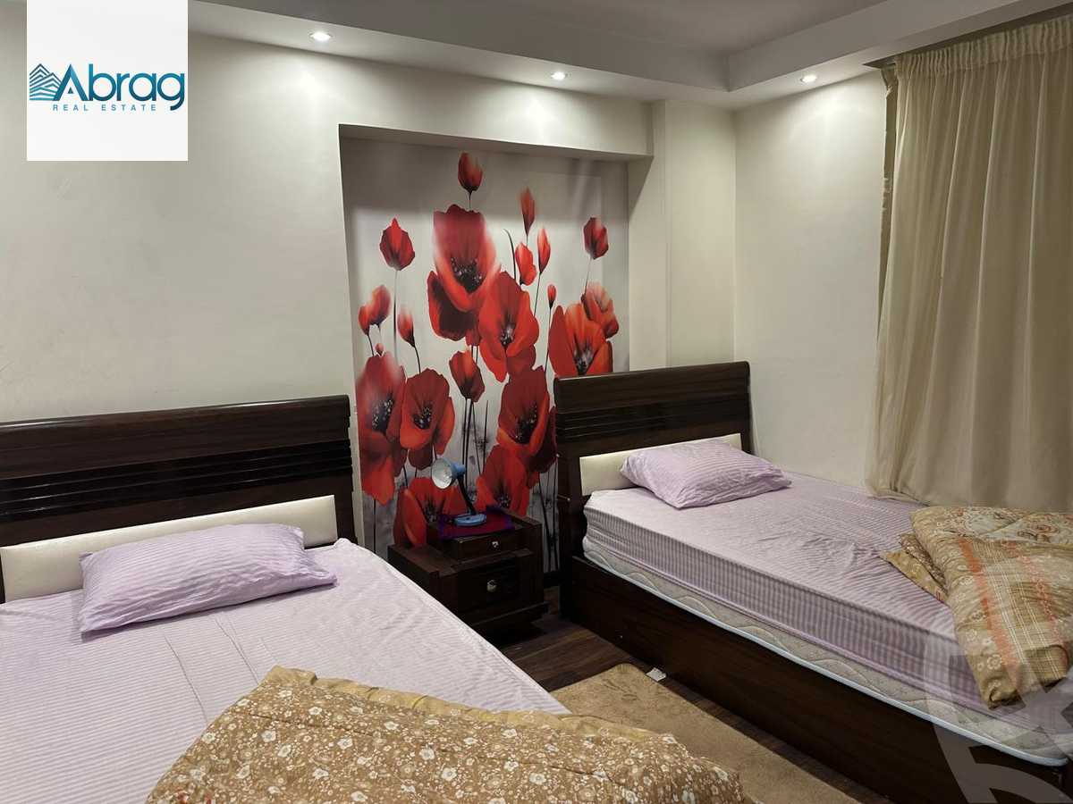 https://aqarmap.com.eg/en/listing/5647869-for-sale-cairo-el-sheikh-zayed-city-compounds-dr-msr