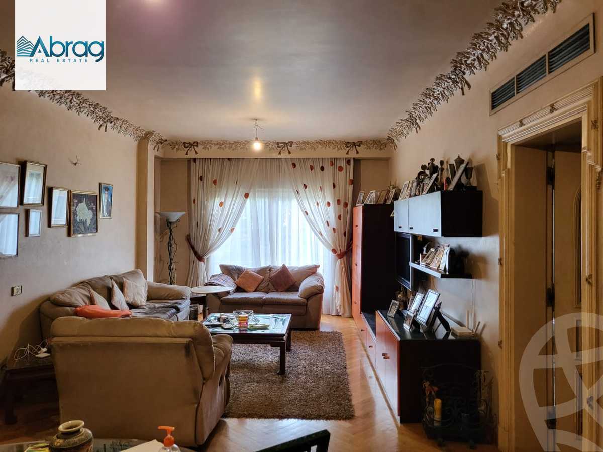 https://aqarmap.com.eg/en/listing/5661478-for-sale-cairo-el-sheikh-zayed-city-compounds-el-karma-1