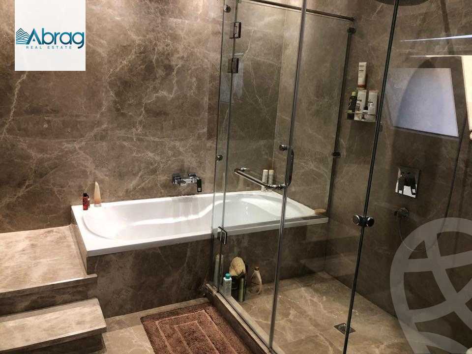 https://aqarmap.com.eg/ar/listing/5785659-for-sale-cairo-el-sheikh-zayed-city-compounds-meadows-park