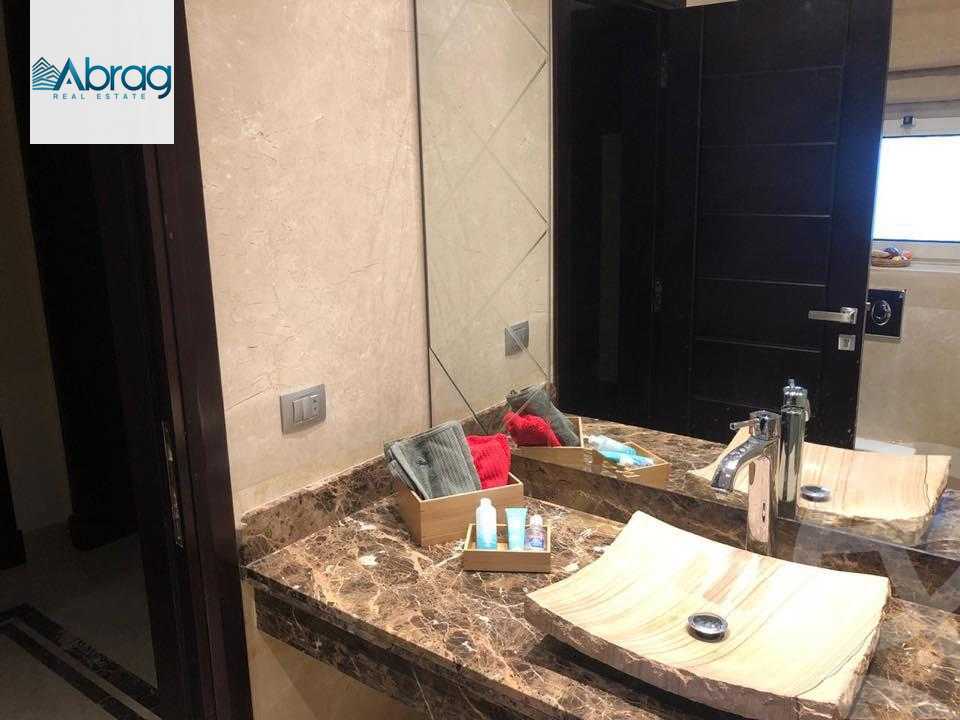 https://aqarmap.com.eg/ar/listing/5785659-for-sale-cairo-el-sheikh-zayed-city-compounds-meadows-park