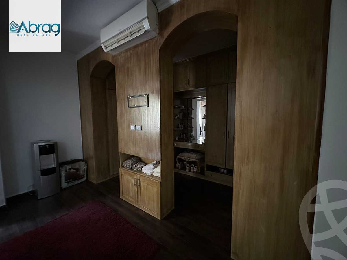 https://aqarmap.com.eg/en/listing/5670884-for-sale-cairo-el-sheikh-zayed-city-el-hay-el-rabeaa-al-mostakbal-st