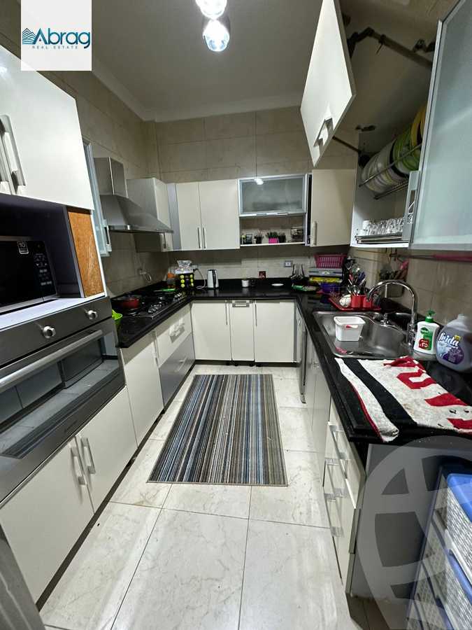 https://aqarmap.com.eg/en/listing/5670884-for-sale-cairo-el-sheikh-zayed-city-el-hay-el-rabeaa-al-mostakbal-st