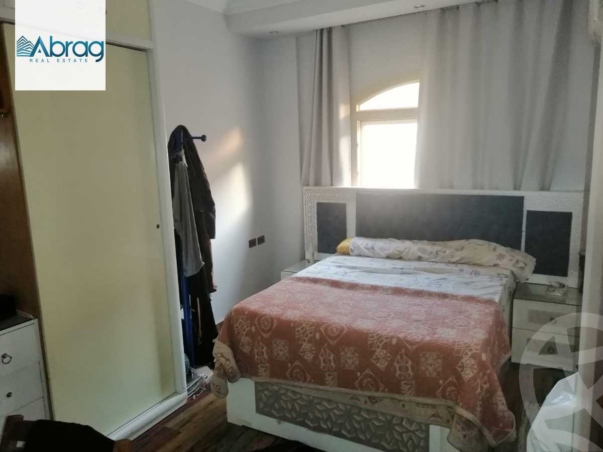 https://aqarmap.com.eg/en/listing/5675148-for-sale-cairo-el-sheikh-zayed-city-compounds-el-yasmeen-compound