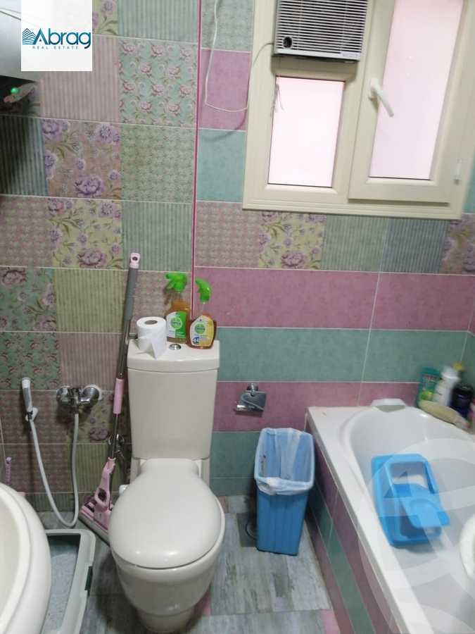 https://aqarmap.com.eg/en/listing/5675148-for-sale-cairo-el-sheikh-zayed-city-compounds-el-yasmeen-compound