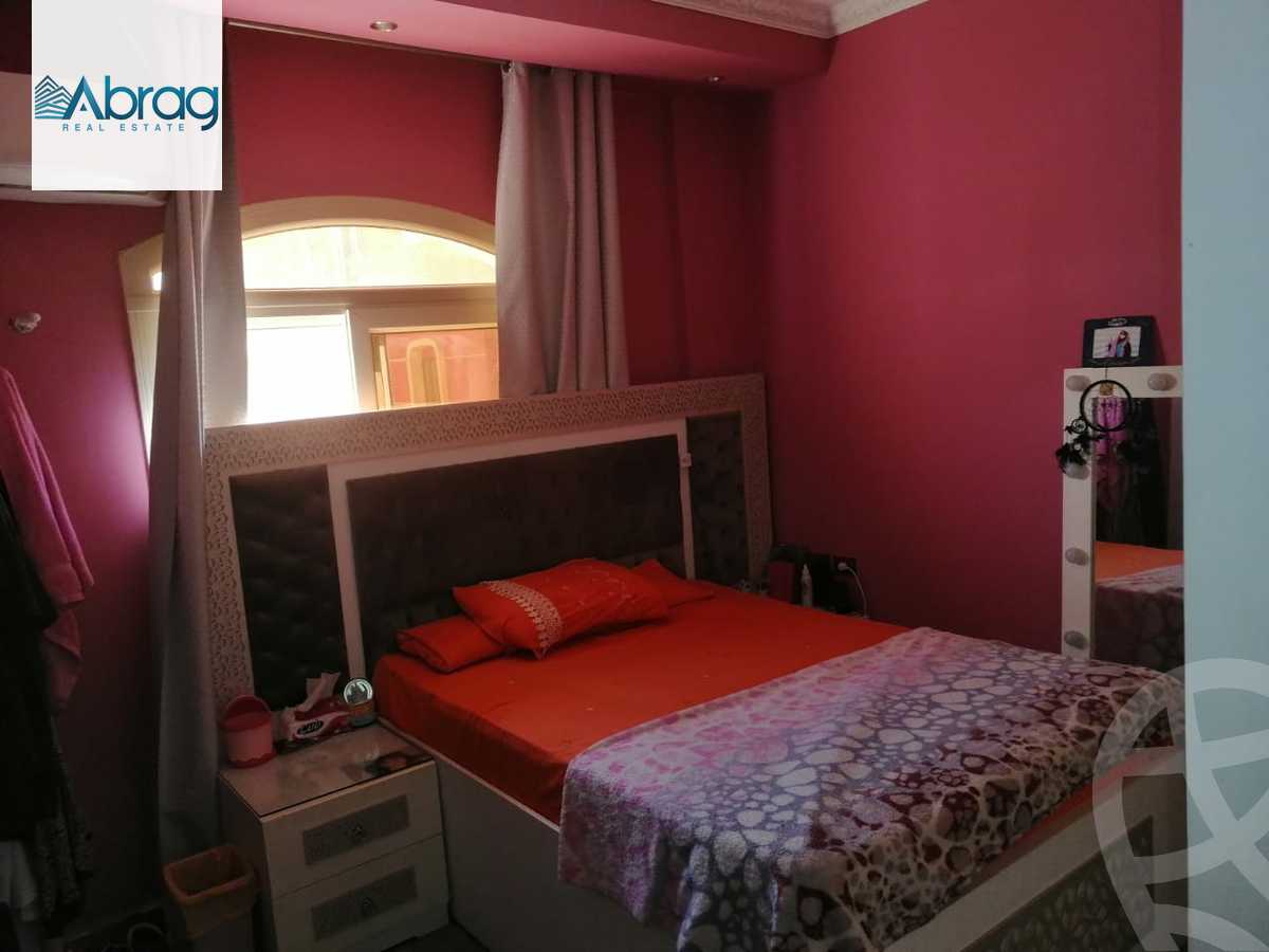 https://aqarmap.com.eg/en/listing/5675148-for-sale-cairo-el-sheikh-zayed-city-compounds-el-yasmeen-compound