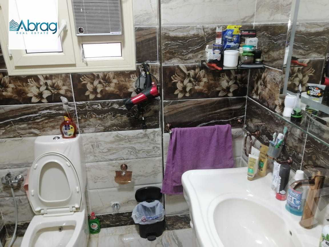 https://aqarmap.com.eg/en/listing/5675148-for-sale-cairo-el-sheikh-zayed-city-compounds-el-yasmeen-compound