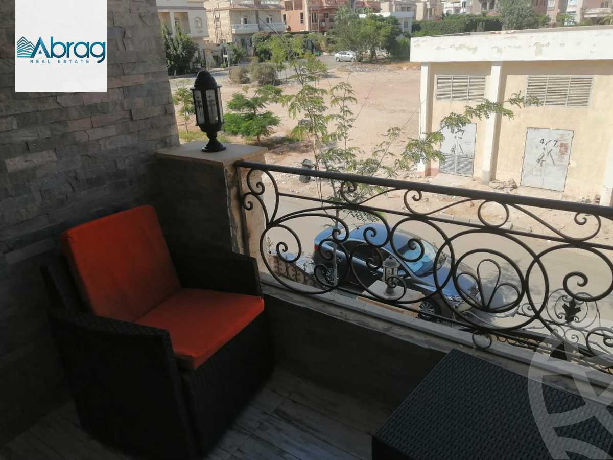 https://aqarmap.com.eg/en/listing/5675148-for-sale-cairo-el-sheikh-zayed-city-compounds-el-yasmeen-compound