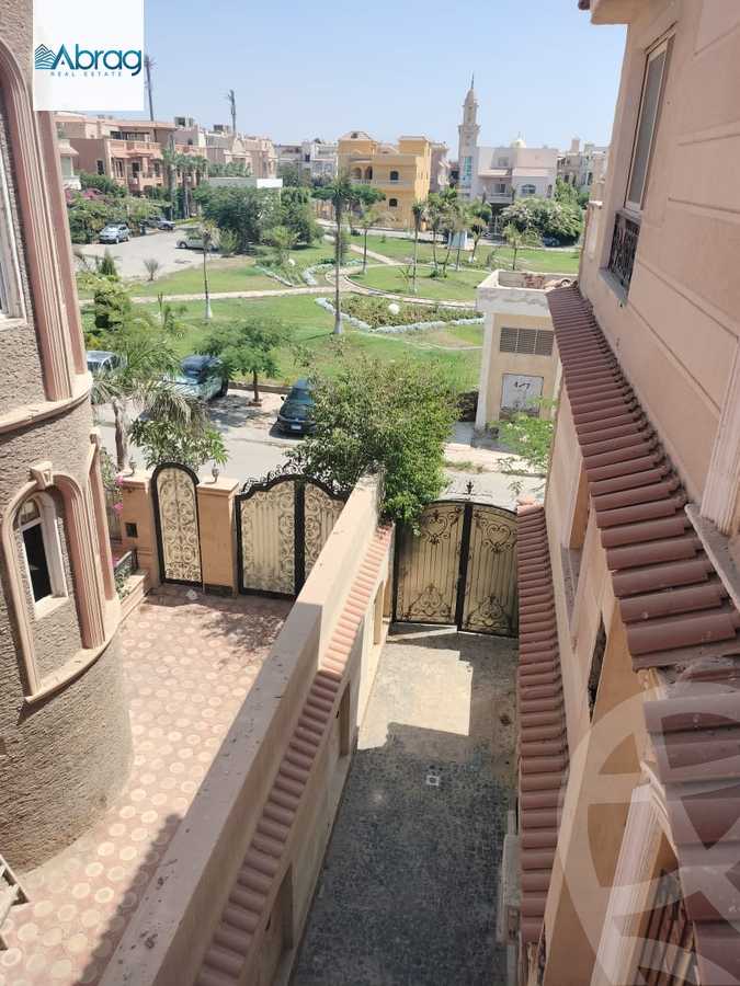 https://aqarmap.com.eg/en/listing/5675148-for-sale-cairo-el-sheikh-zayed-city-compounds-el-yasmeen-compound