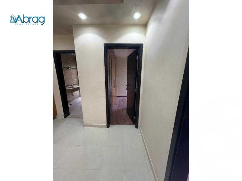 https://aqarmap.com.eg/en/listing/5683850-for-rent-cairo-el-sheikh-zayed-city-compounds-dh-drys
