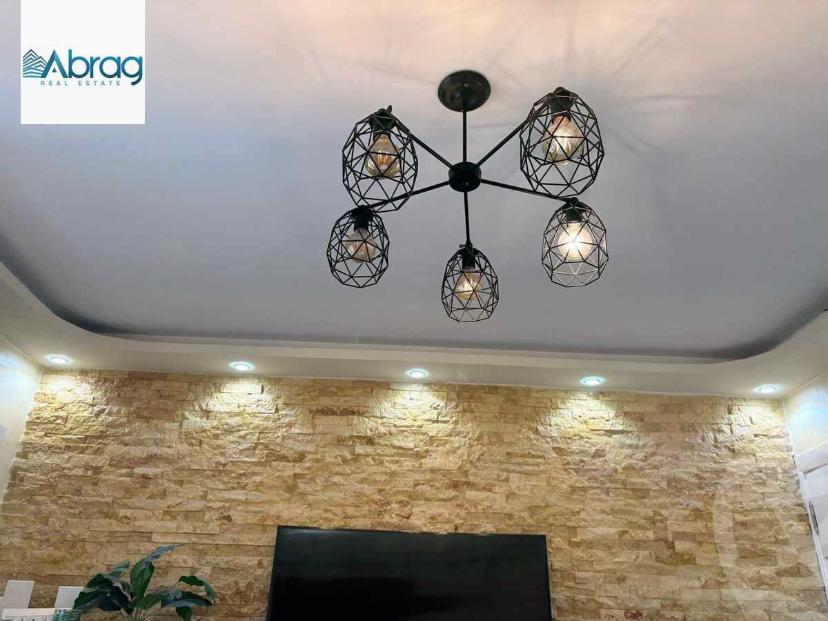 https://aqarmap.com.eg/en/listing/5758862-for-sale-cairo-el-sheikh-zayed-city-compounds-el-khamayel