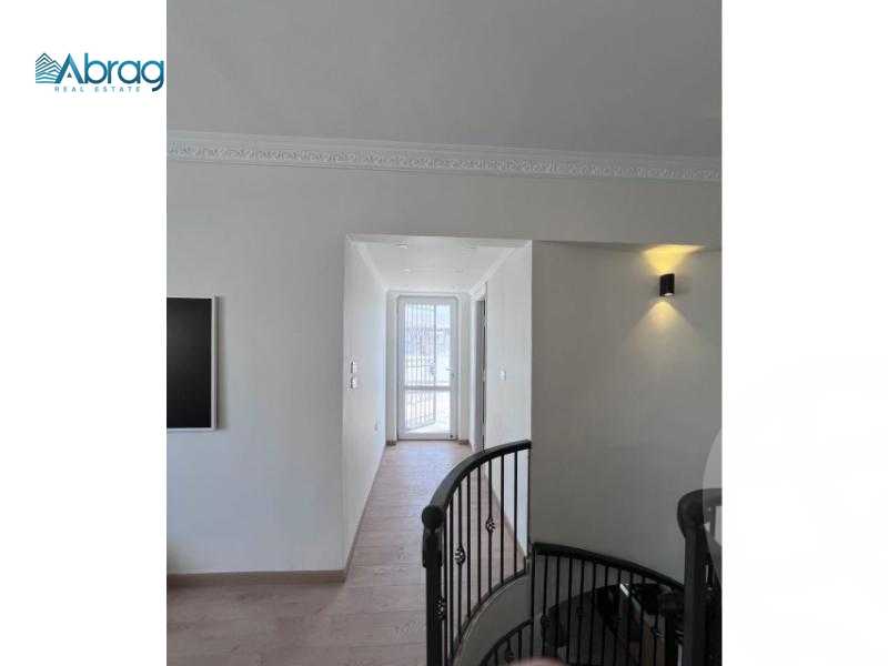 https://aqarmap.com.eg/en/listing/5843397-for-sale-cairo-el-sheikh-zayed-city-compounds-zayed-dunes