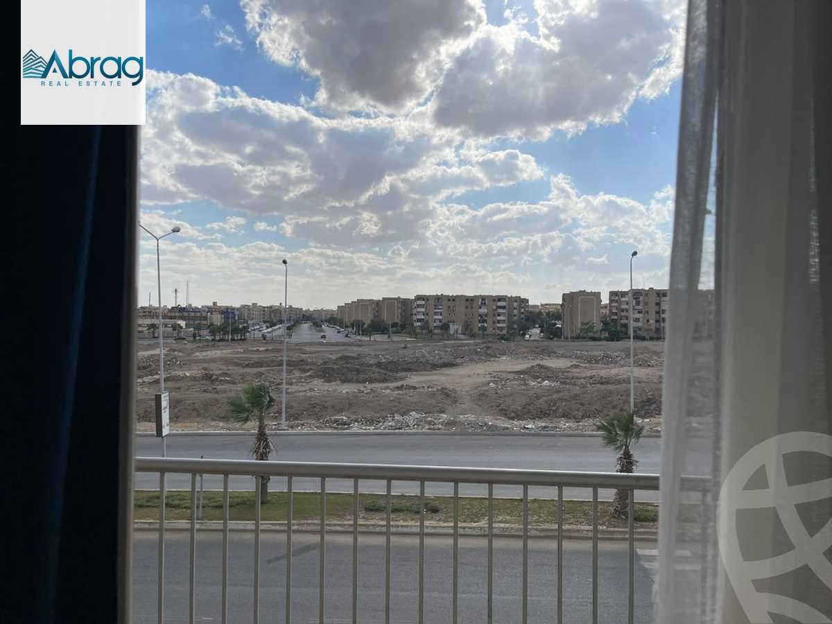 https://aqarmap.com.eg/en/listing/5903626-for-rent-cairo-el-sheikh-zayed-city-compounds-dh-drys