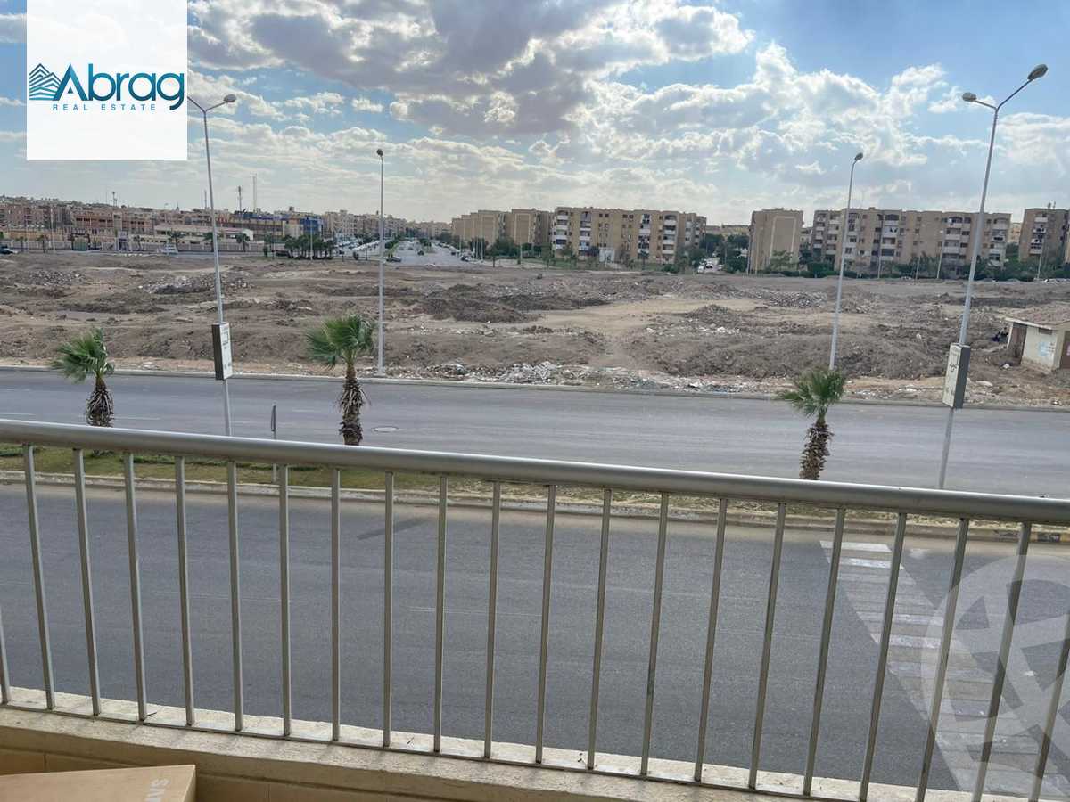 https://aqarmap.com.eg/en/listing/5903626-for-rent-cairo-el-sheikh-zayed-city-compounds-dh-drys