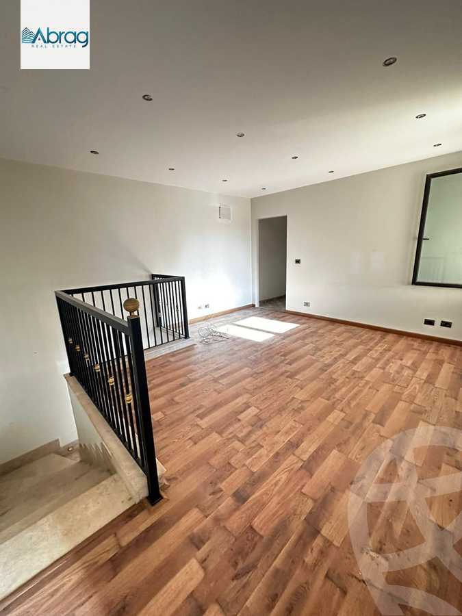 https://aqarmap.com.eg/ar/listing/5908046-for-rent-cairo-el-sheikh-zayed-city-compounds-kmbwnd-wyst-twn-swdyk