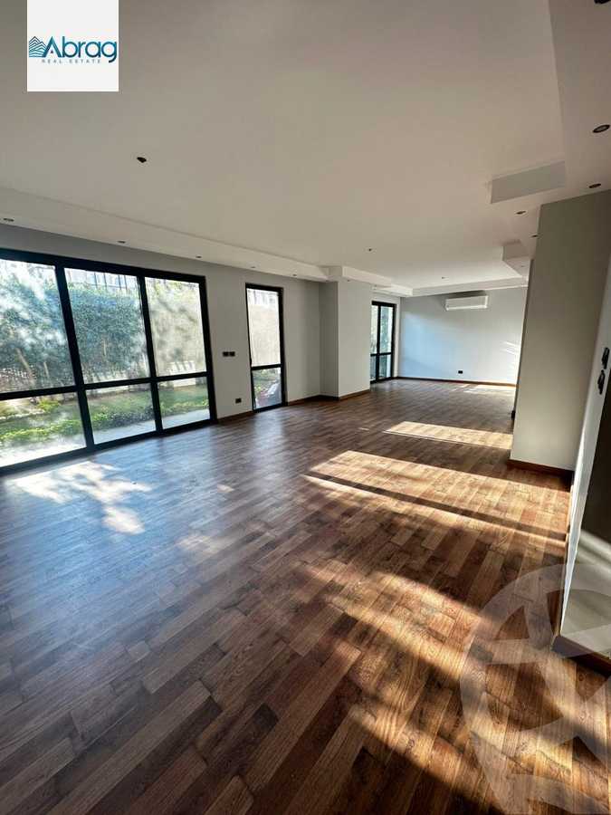 https://aqarmap.com.eg/ar/listing/5908046-for-rent-cairo-el-sheikh-zayed-city-compounds-kmbwnd-wyst-twn-swdyk