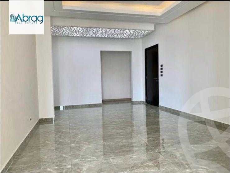 https://aqarmap.com.eg/en/listing/5908976-for-sale-cairo-el-sheikh-zayed-city-compounds-the-courtyard