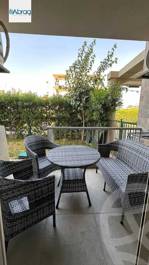 https://aqarmap.com.eg/en/listing/5947033-for-sale-cairo-el-sheikh-zayed-city-compounds-dh-drys