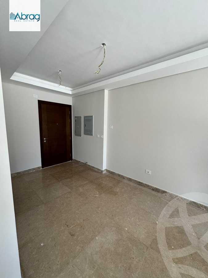 https://aqarmap.com.eg/ar/listing/5947067-for-sale-cairo-el-sheikh-zayed-city-compounds-zyd-wr-llttwyr-park-side-residences