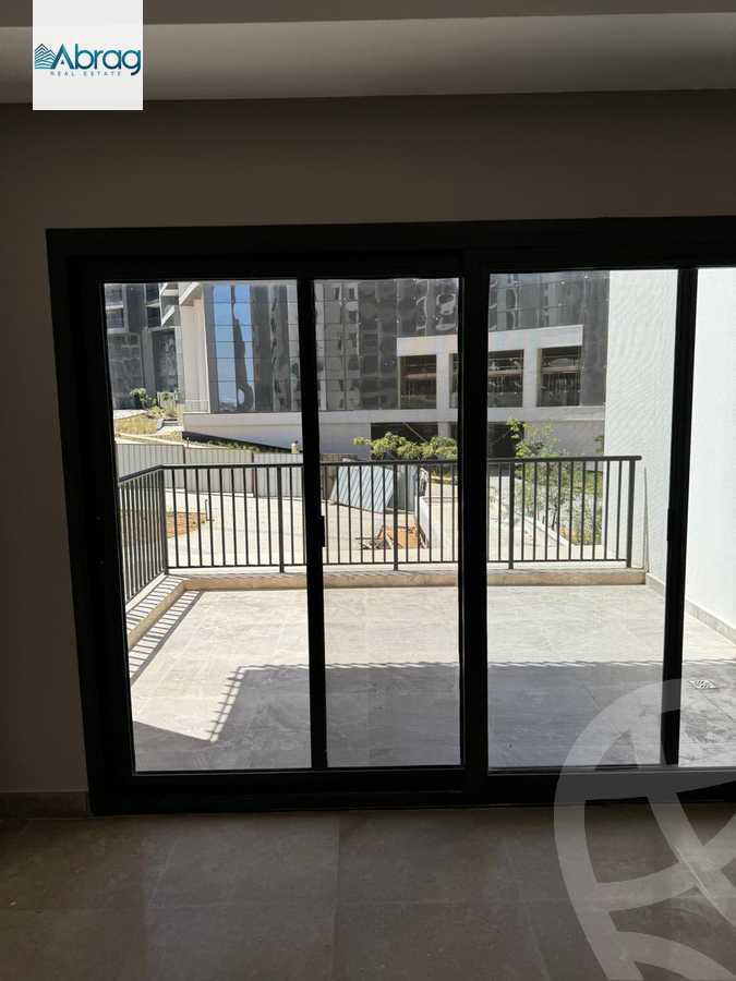 https://aqarmap.com.eg/ar/listing/5947067-for-sale-cairo-el-sheikh-zayed-city-compounds-zyd-wr-llttwyr-park-side-residences