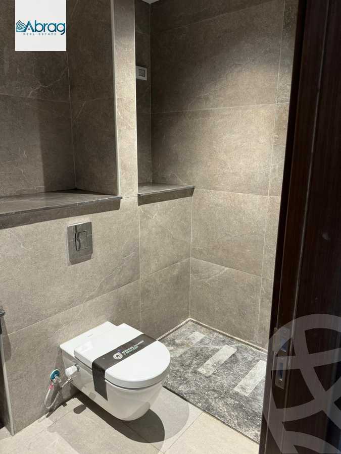 https://aqarmap.com.eg/ar/listing/5947067-for-sale-cairo-el-sheikh-zayed-city-compounds-zyd-wr-llttwyr-park-side-residences